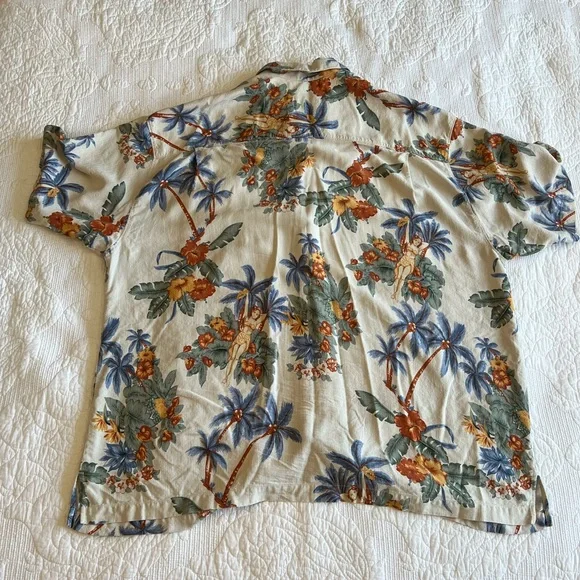 Short sleeve Tommy Bahama shirt- perfect for your next beach vacation! Size XXL - Picture 3 of 3